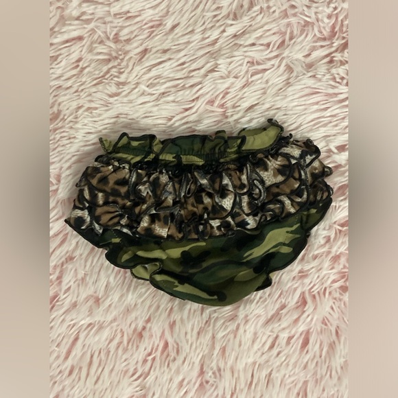 Ella Jackson Camo and Cheetah Bloomers - Picture 3 of 4